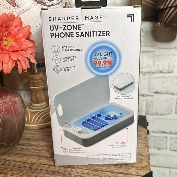 NIB Sharper Image UV Zone Phone Sanitizer Charger - Picture 5 of 7